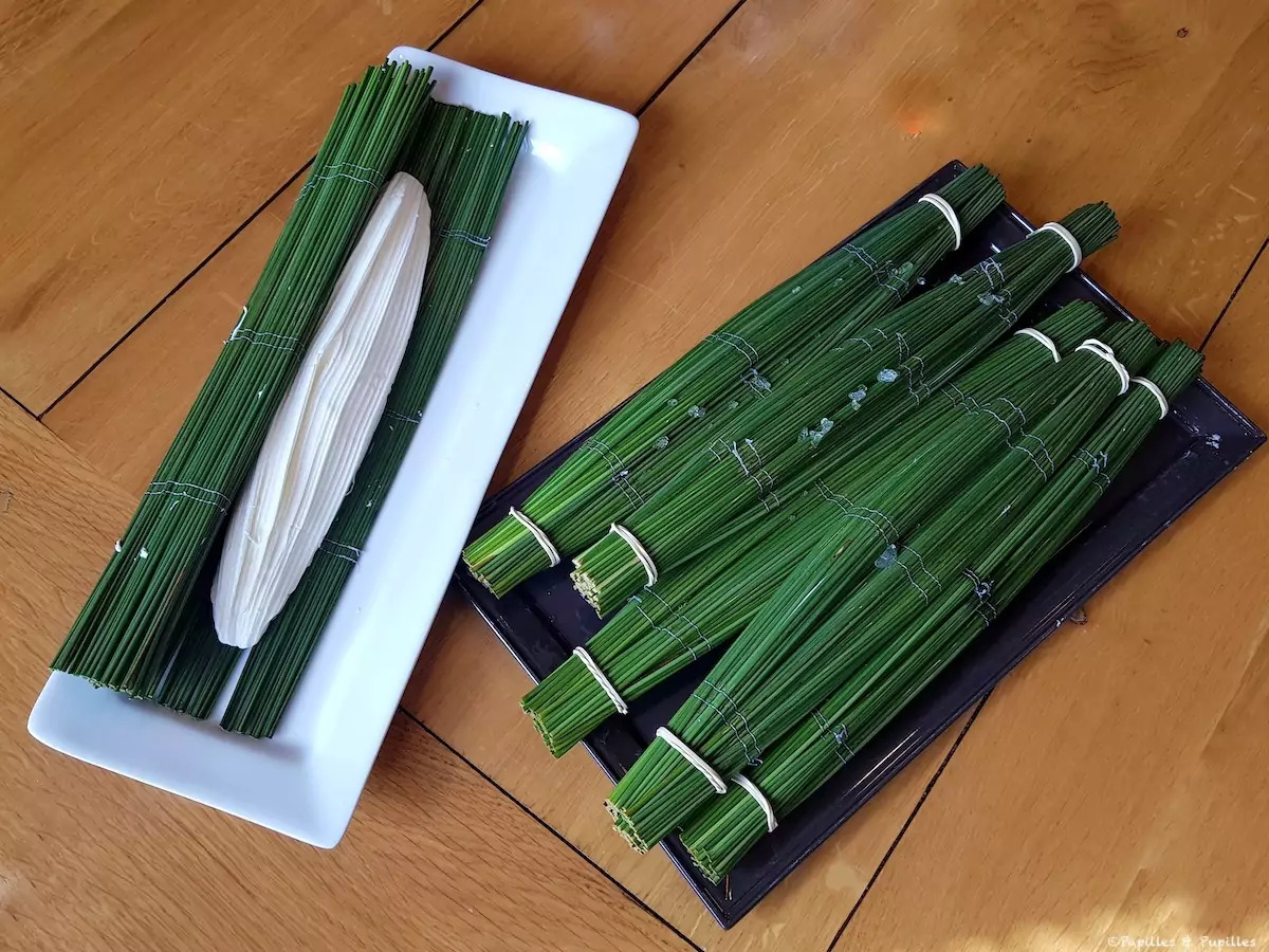 deux présentations de jonchées fraîches, fromage traditionnel de nouvelle aquitaine